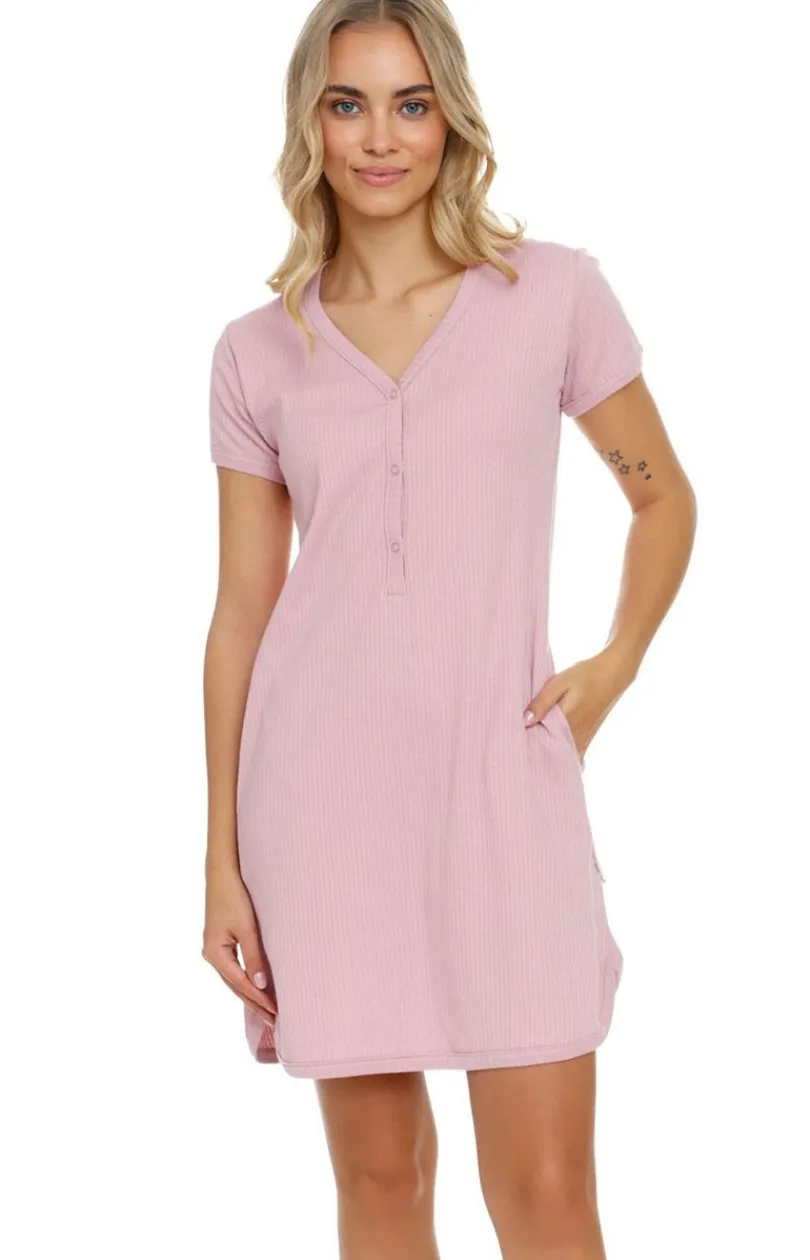 Damskie Doctor Nap Koszule Nocne Damskie|Seksowna Koszula Nocna - Różowa kozua nocna z prążkowanej bawełny T.4542.PAPAYA