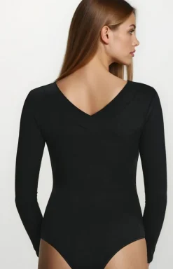 Klasyczne czarne body z dekoltem w serek Ossie 2438