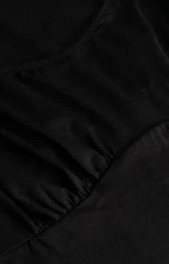 Koszula nocna na cienkich wiązanych ramiączkach Sensuella