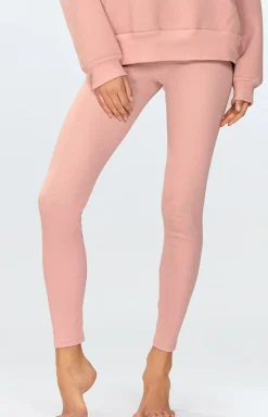 Damskie DKaren Legginsy|Legginsy Damskie - egginy prążkowane dakie pudrowy róż Oeye