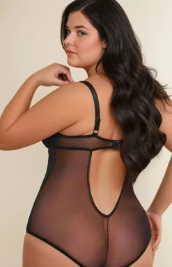 Otwarte koronkowe body w kolorze czarnym plus size Amanda 1891