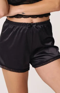 Satynowe spodenki damskie do spania czarne NIGHT WHISPER S007