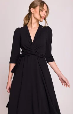 Stylove Moda - Sukienka damska z przeplotem z modalu czarna S404