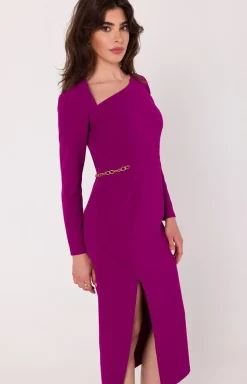 makover Moda - Sukienka midi z asymetrycznym dekotem rubinowa K178