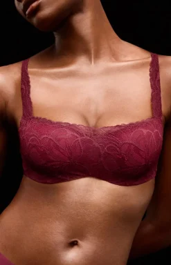 Triumph Biustonosze Usztywniane - biustonosz usztywniany balconette Body Make-Up Illusion Lace 10219845-00EW