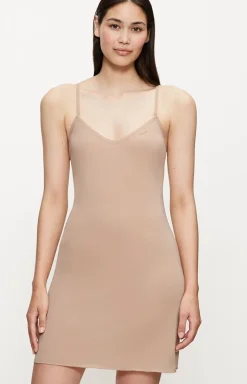 Triumph sukienka na ramiączkach Body Make-Up Dress 10216518-6106